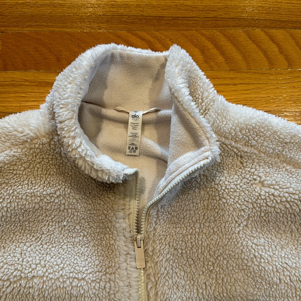 Alo Flurry Sherpa Jacket sz Medium